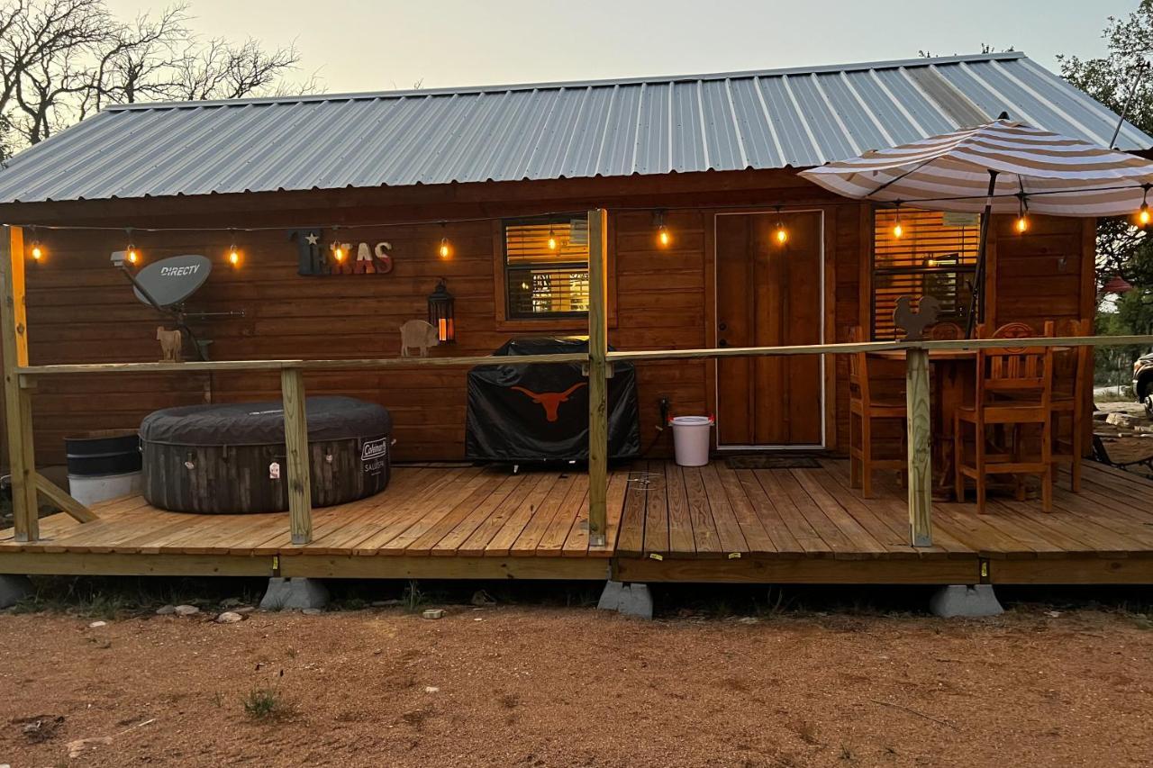 River'S Sky View Lodge Fredericksburg Exterior photo